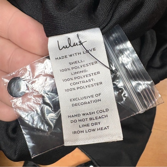 NWT Lulus Black Sequin Pretty Sensational Rosette Halter Maxi Dress Womens M - Picture 8 of 8